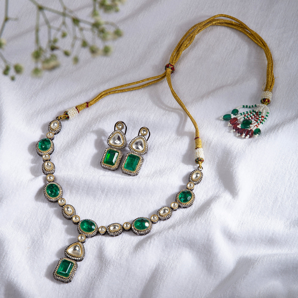 The Royal Heritage Necklace & Earrings