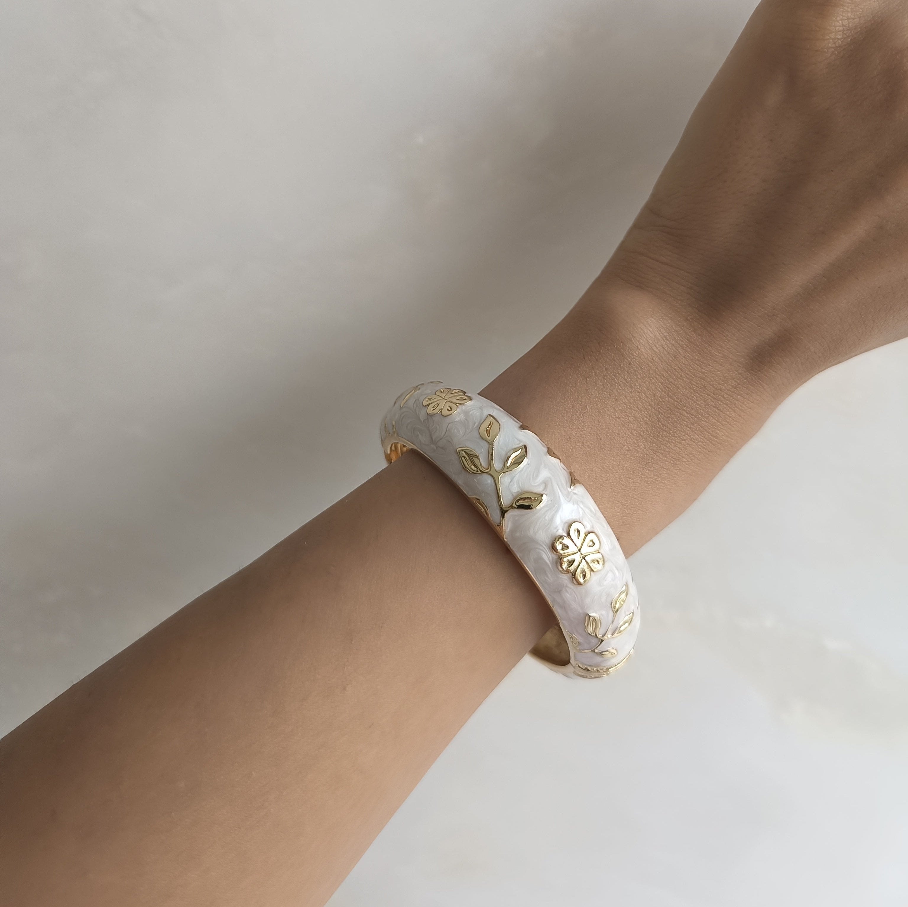 Lotus Bangle