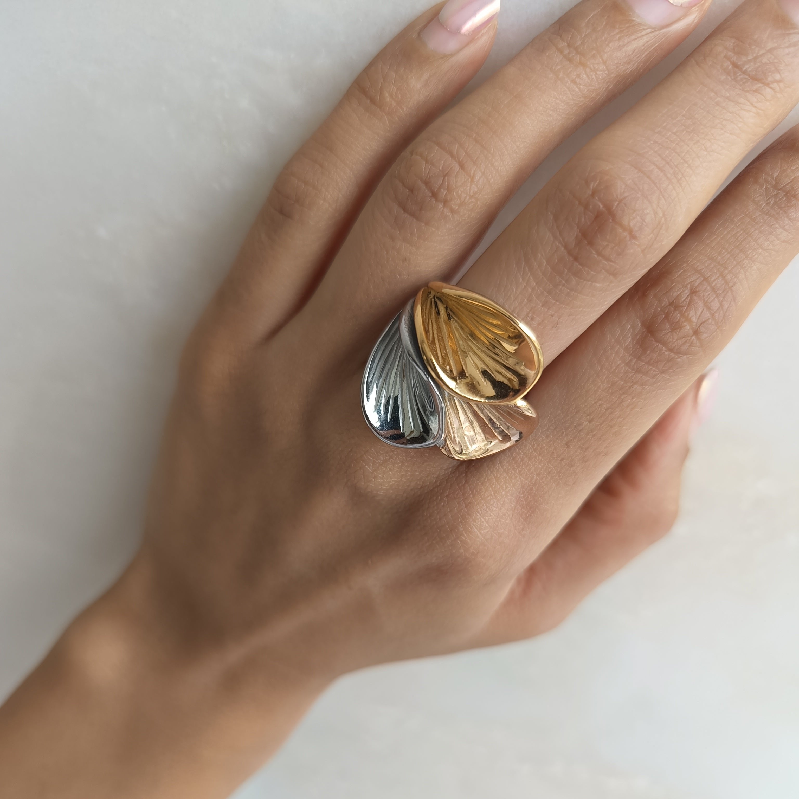 Elysian Leaf Ring