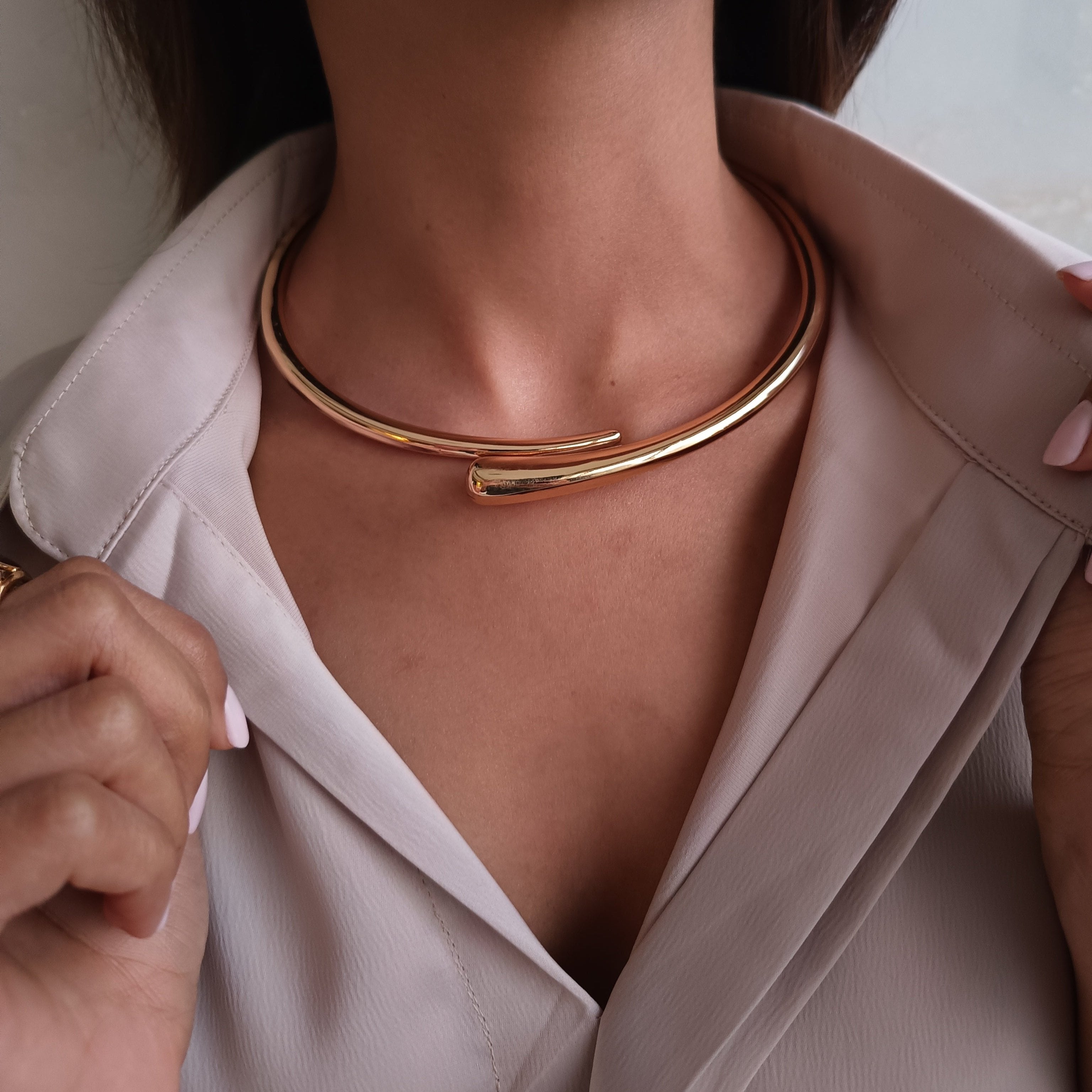 Golden Horizon Choker