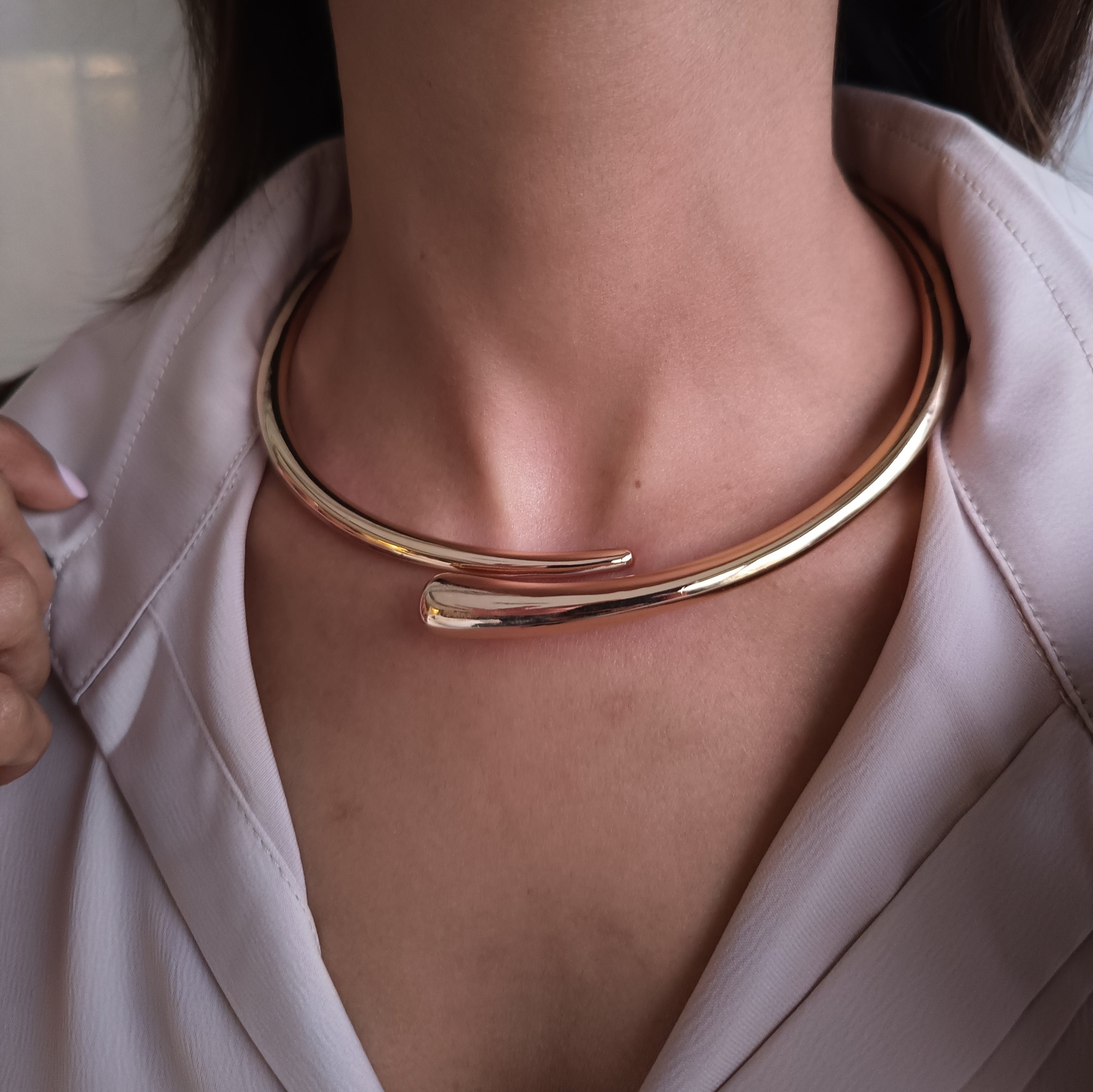 Golden Horizon Choker